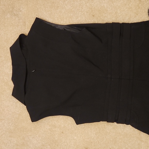 Calvin Klein dress - Picture 4 of 4